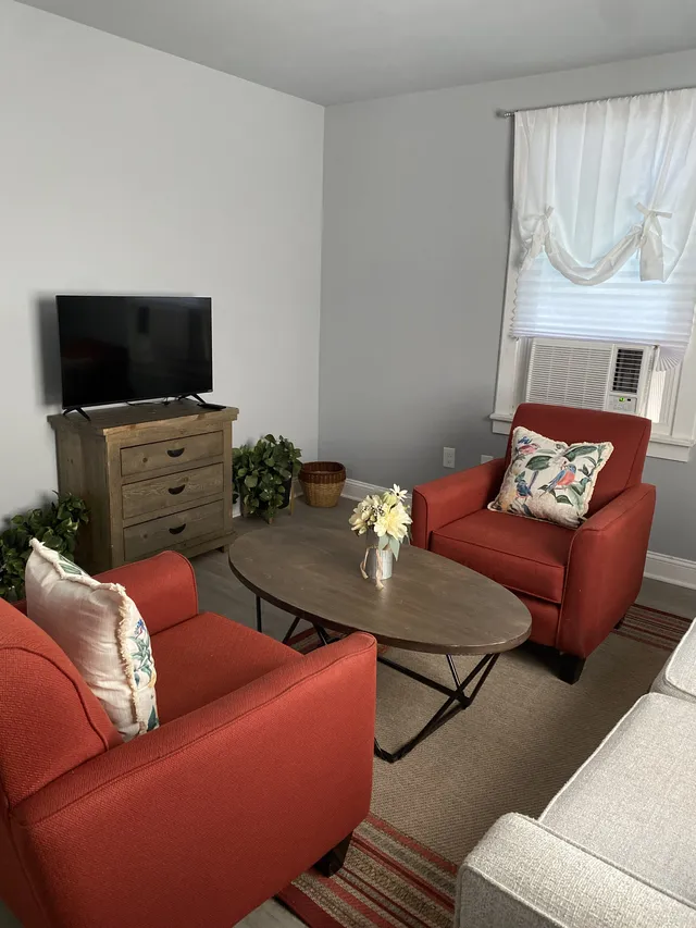 1 Bedroom Apartment, Uptown New Orleans